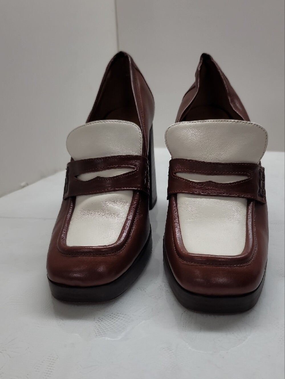 Sezane Jessie heeled loafers Brown and White Loafers size Size 39 US 9 - Picture 2 of 15